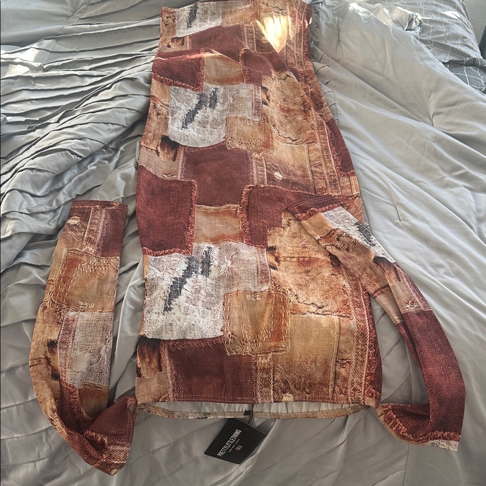 Pretty Little Thing Patchwork Long Sleeve Dress Size 10 - Picture 6 of 9